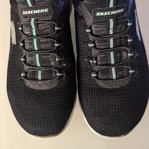 Skechers Black and Teal, Memory Foam W Arch Support Sneakers. Size 6
